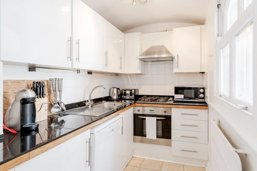 Earls Court Road Apartments