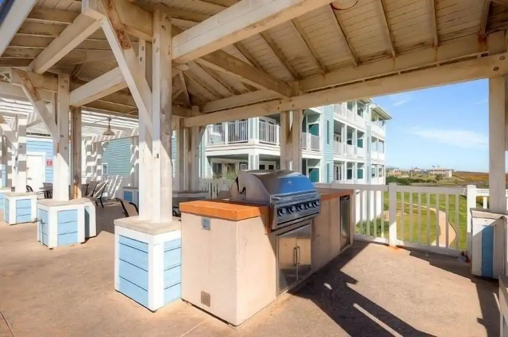 Pointe West by AB Sea Resorts
