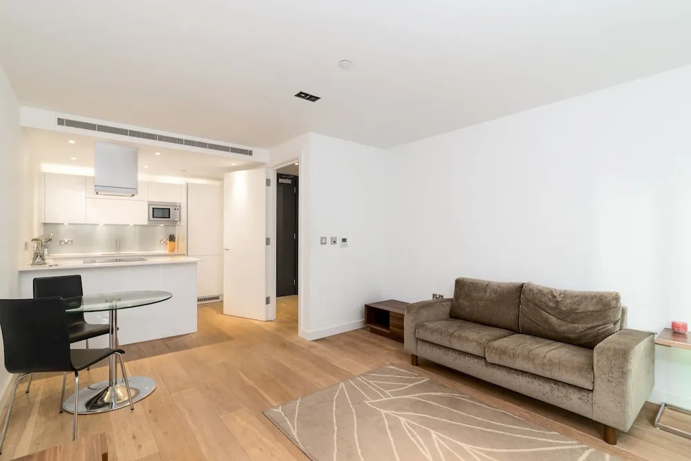 Fantastic 1 Bed, 5 Mins to Shoreditch High St!