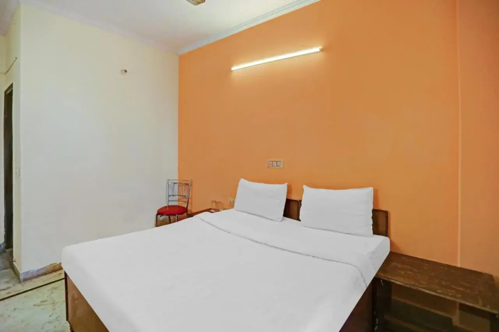 OYO Flagship 80533 Green Homes