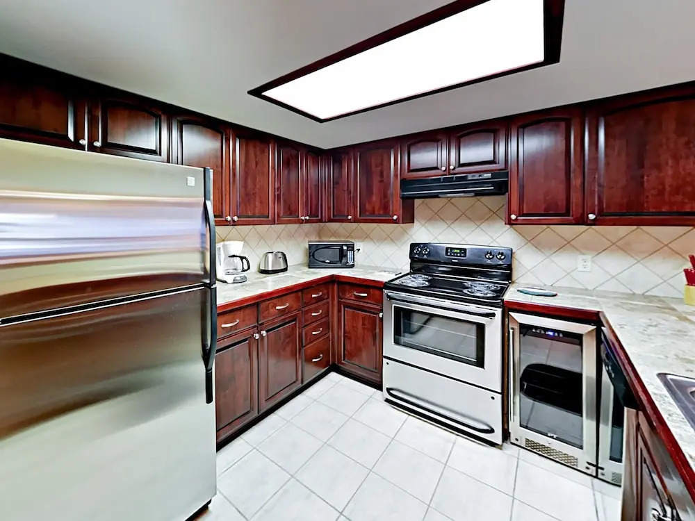 168 Ten Mile Circle Condo Unit 291 2 Bedrooms 1 Bathroom Condo