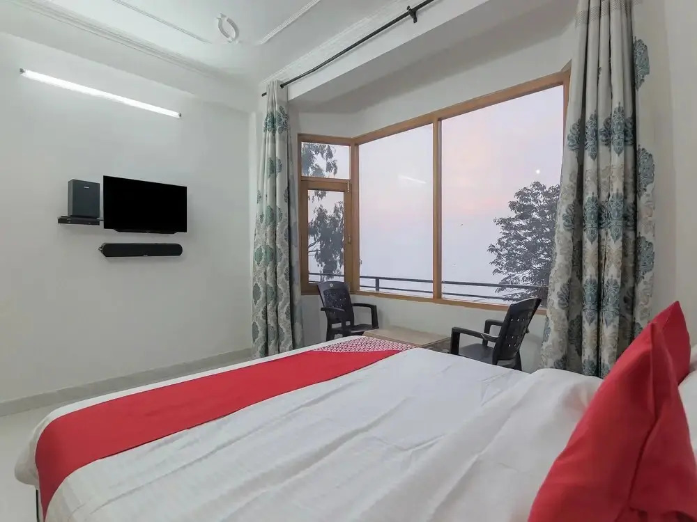 Mountains Villa By OYO Rooms