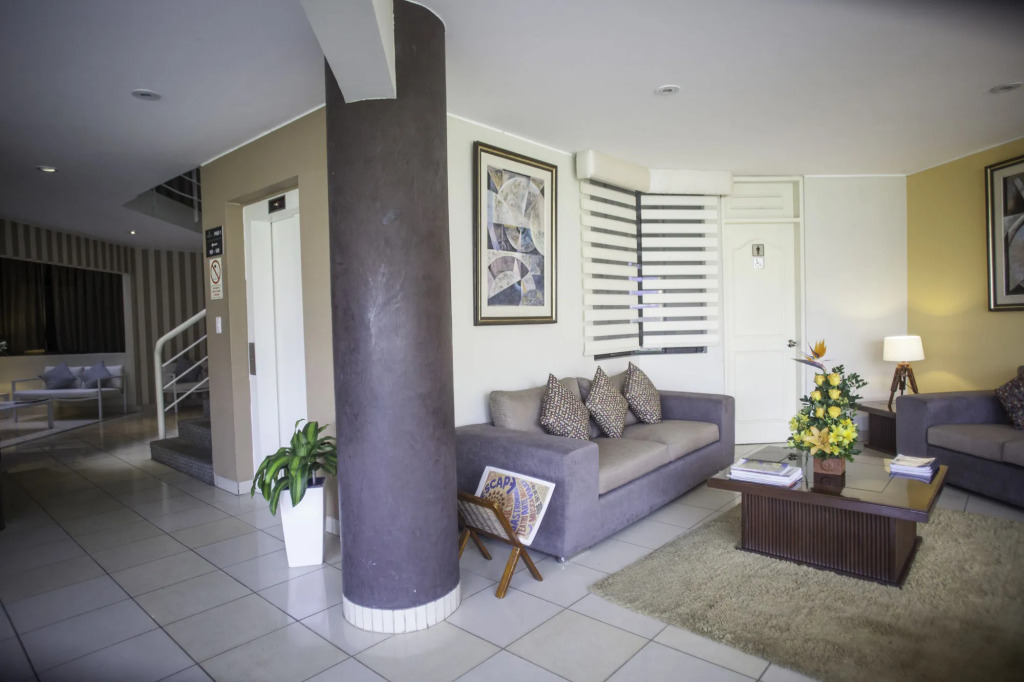 Palmetto Hotel Business La Perla