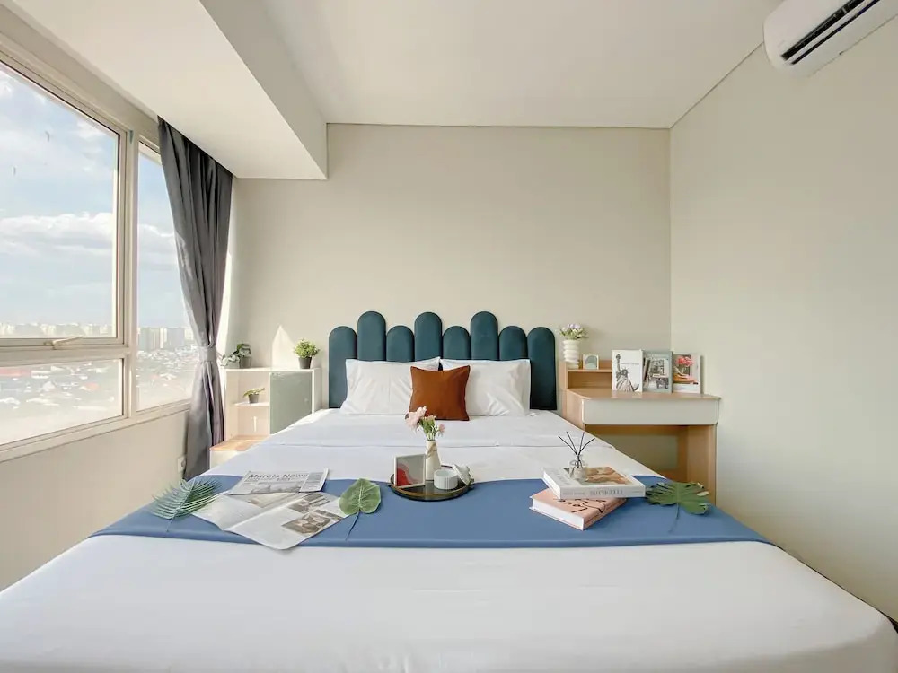 Comfortable And Restful 2Br Nifarro Park Apartment