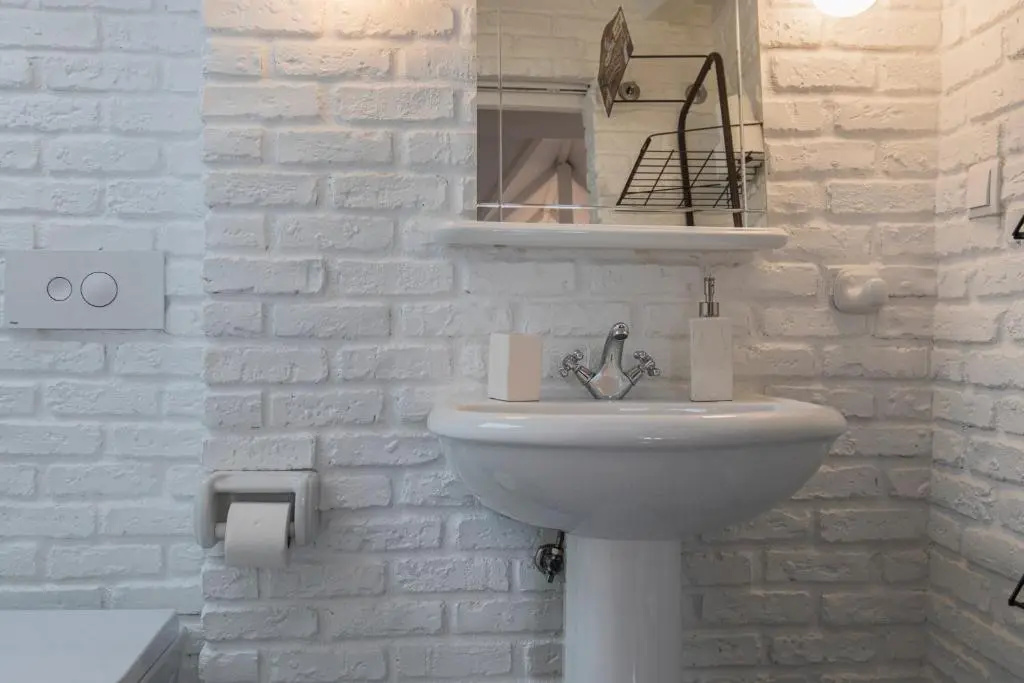 LovelyStay - Distinctive & Unique Apartment next to Sé Cathedral of Lisbon - 5 min to Chiado