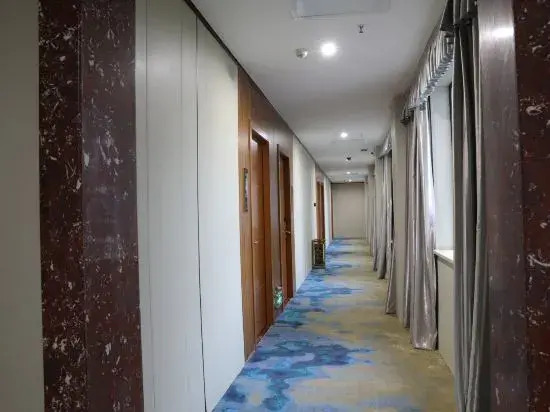Zhuzhou Xizi Hotel (Hongqi Square)