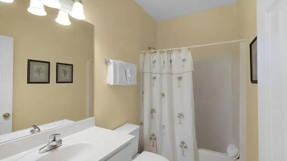 4-bedroom Cottage in Seacrest Beach ~ Gulf Views ~ Community Pool