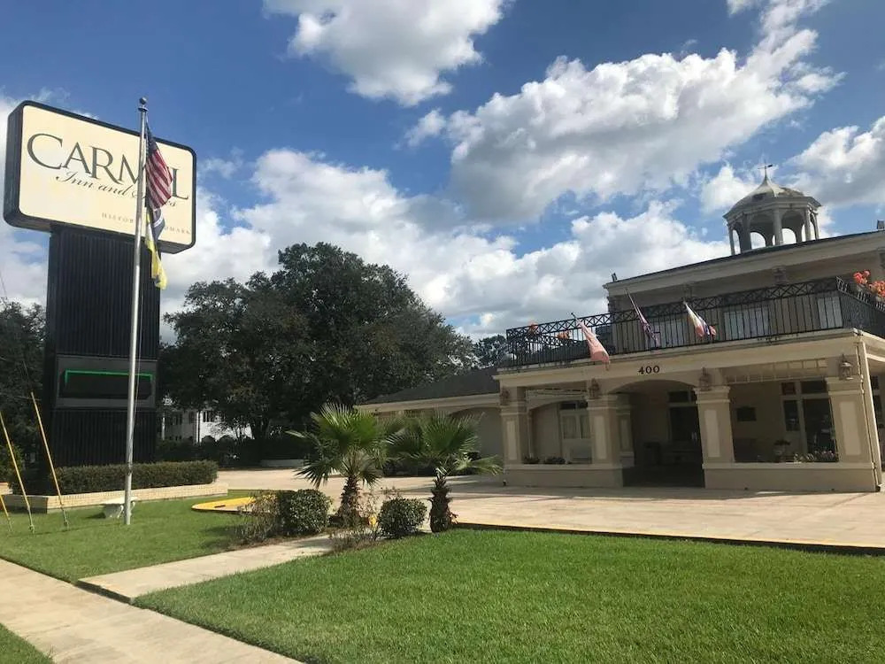 Ramada Inn