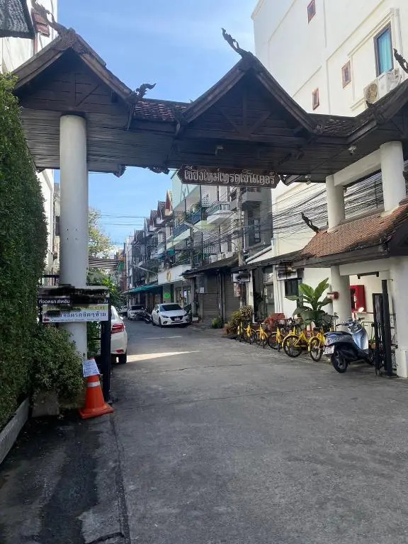 Lemon Guesthouse