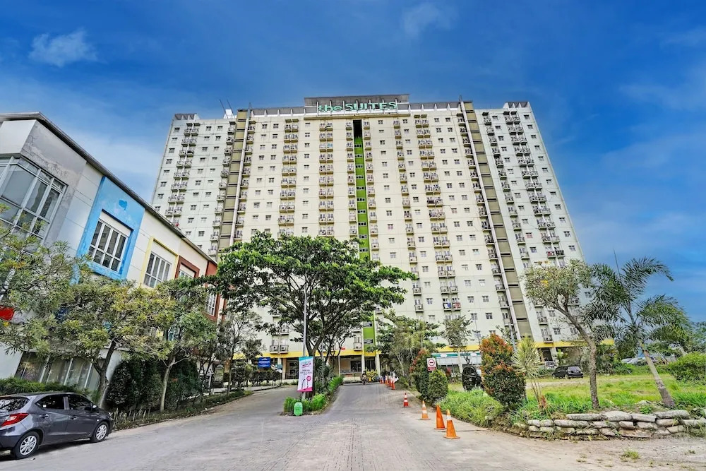 Collection O 93070 Apartemen The Suite Metro By Sultan Property Ii