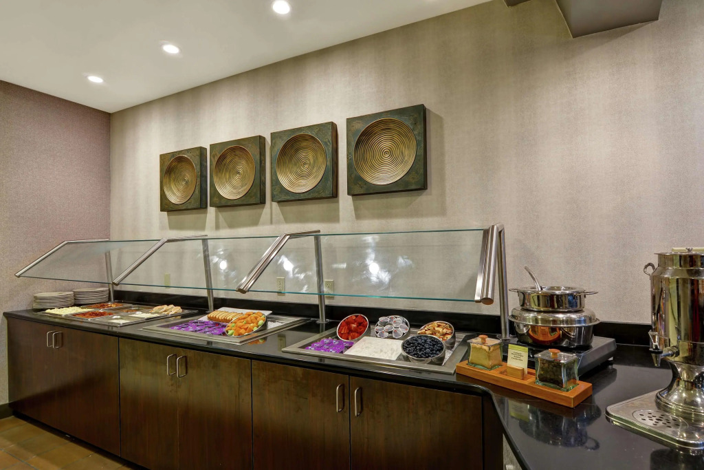 DoubleTree by Hilton Hotel Baton Rouge