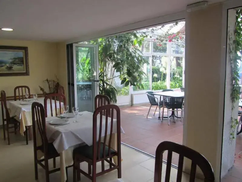 Hotel Playa Las Sinas