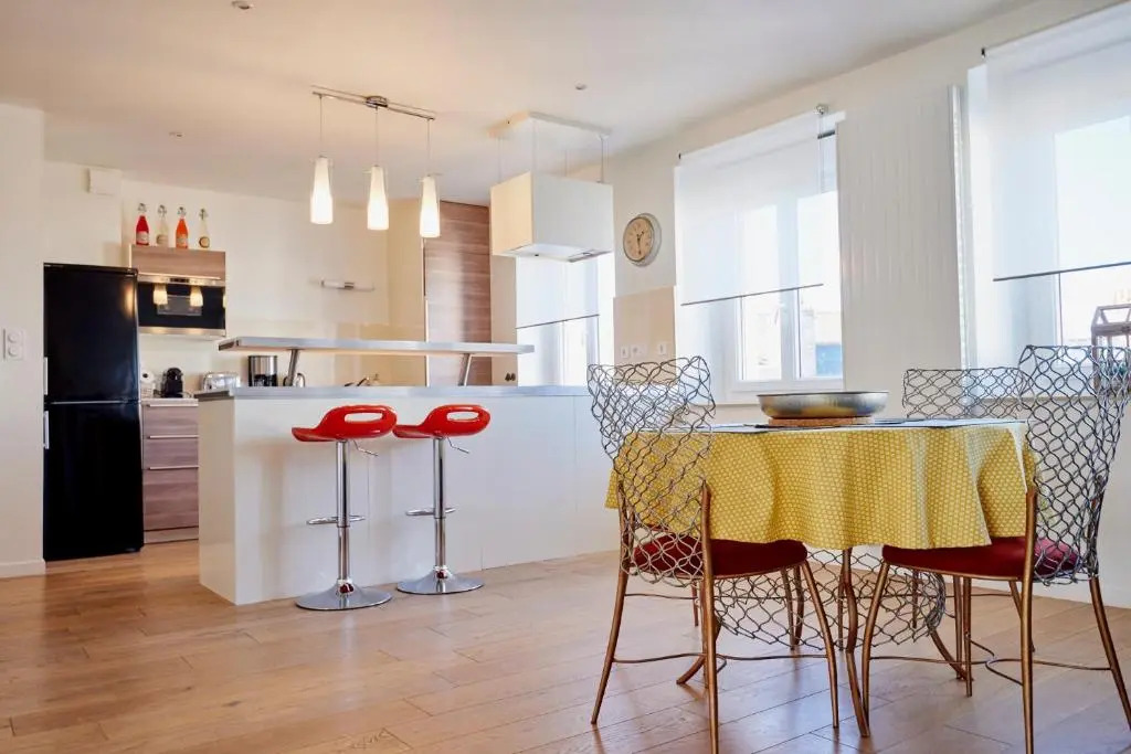 Les Appartements Saint-Michel - centre-ville 2 chambres 90m2 avec garage