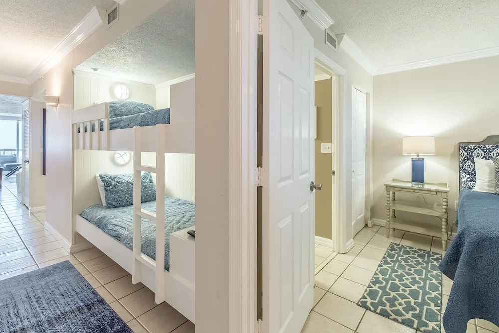Pelican Beach Resort 410