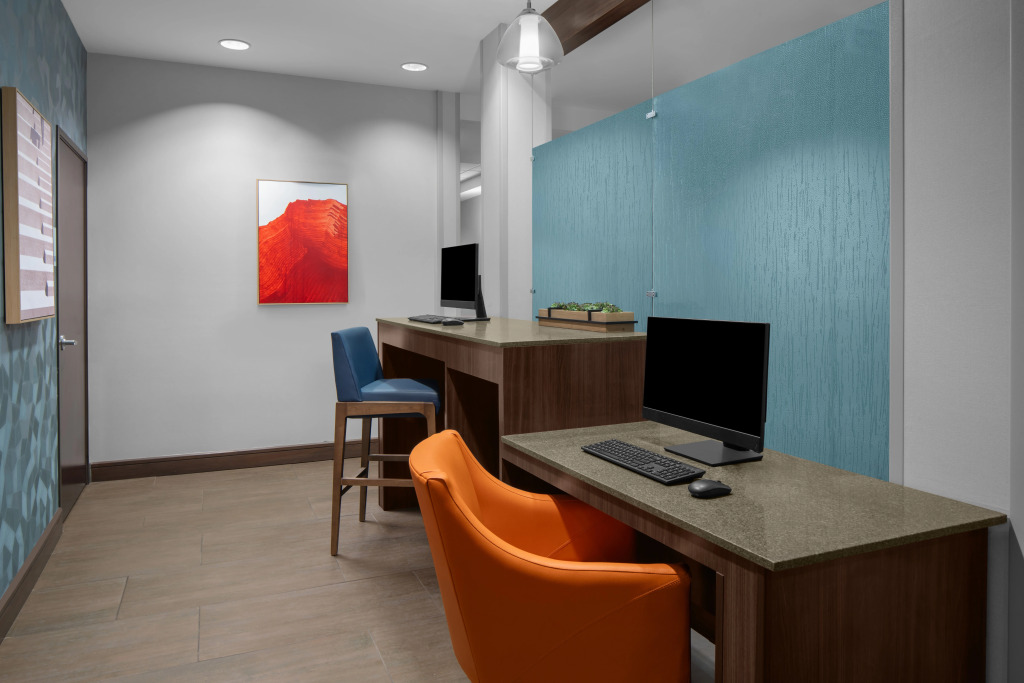Holiday Inn Express & Suites Midland South I-20 by IHG