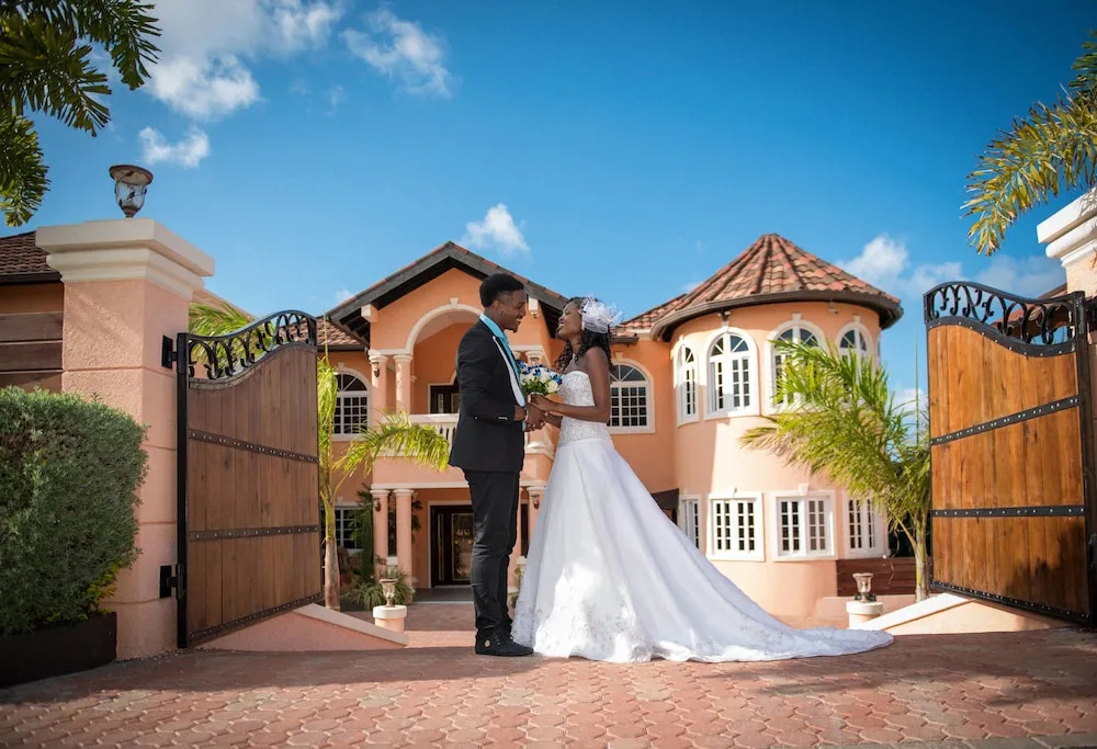 Villa Sweet Villa
