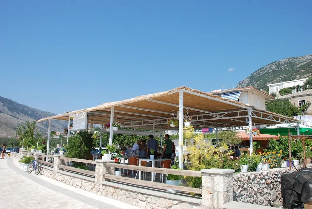 Villa Gjika