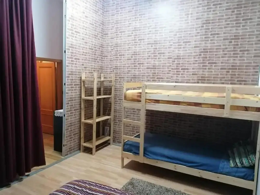 Room-bed 8 in a 6-bed Mixed Dormitory Ro