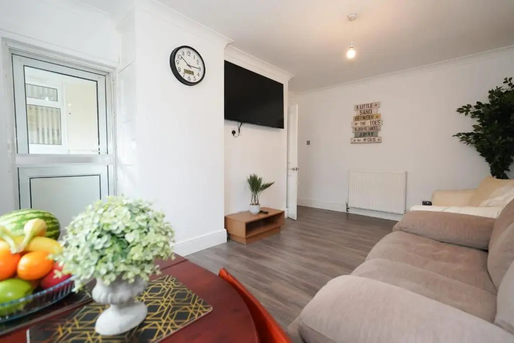 Birmingham BHX-HS2 -NEC APARTMENT