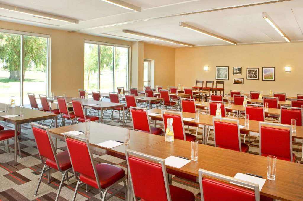 Four Points By Sheraton At Phoenix Mesa Gateway Airport