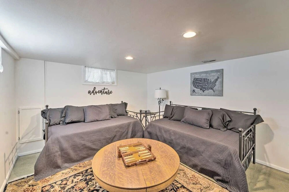 Charming Idaho Home 3 Bedroom Cottage by RedAwning