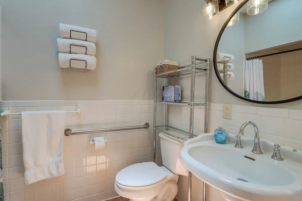 Eloy Vacation Rental w/ Pool Access & Courtyard!