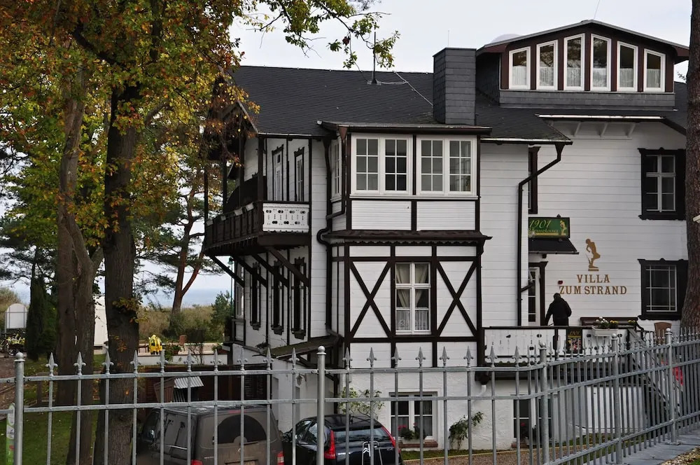 Villa zum Strand