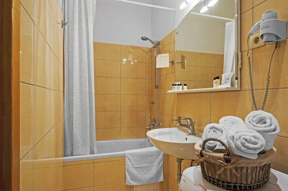 Apartment & Studio Riva Lucija by Litto