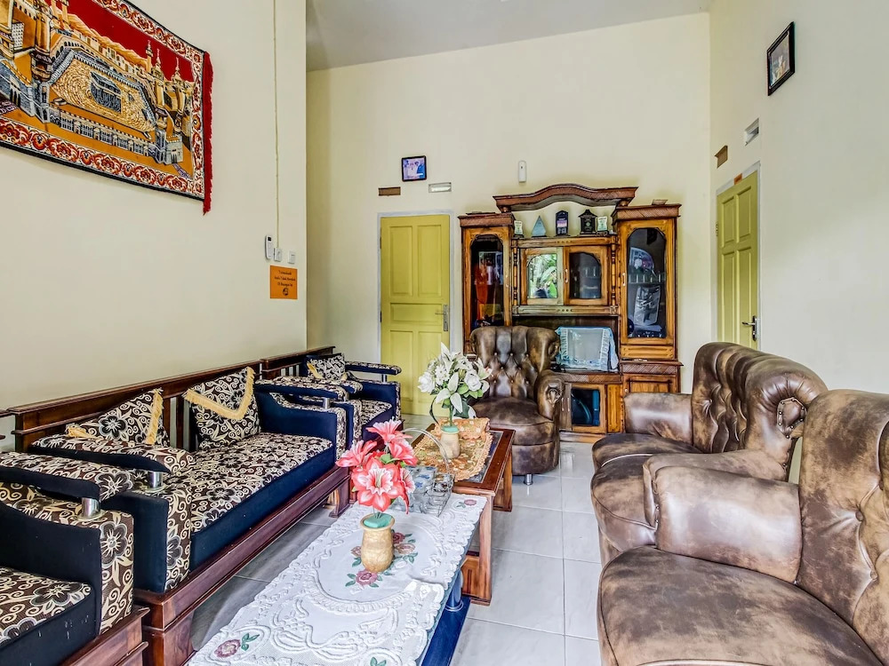 Hotel O Desa Wisata Bangunharja