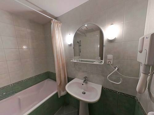 Duna Wellness Hotel