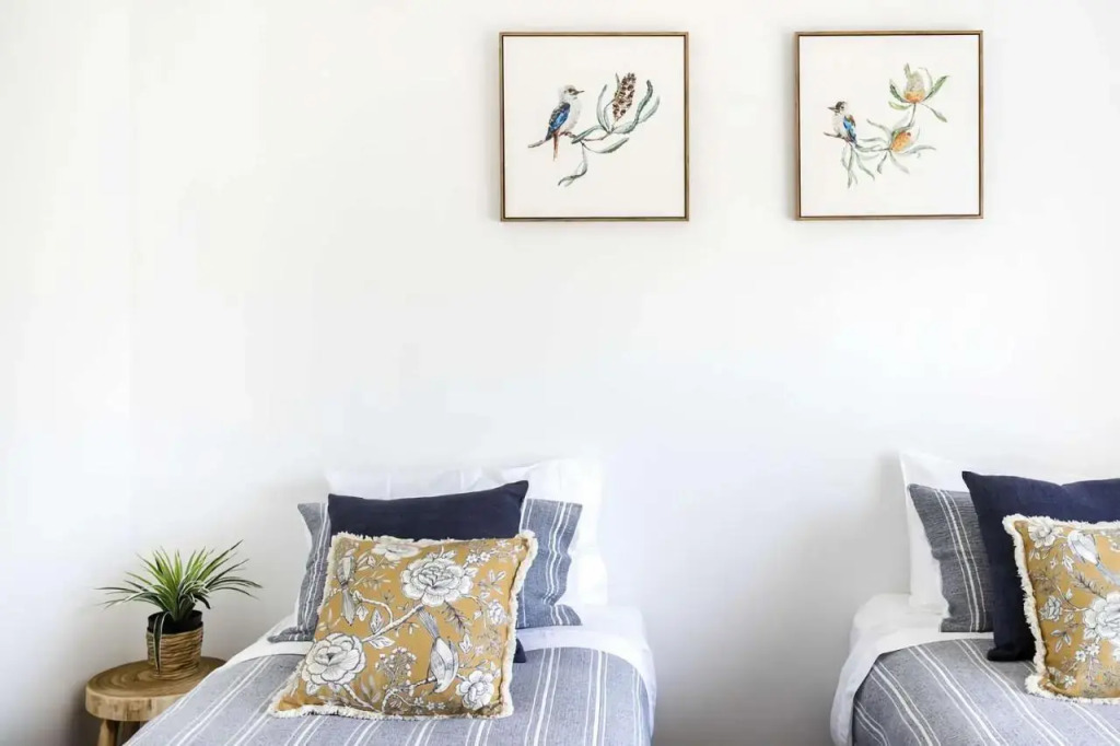 Birdsea House