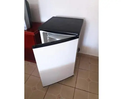 SUíTE EM NOSSA CASA A 450M DA PRAIA
