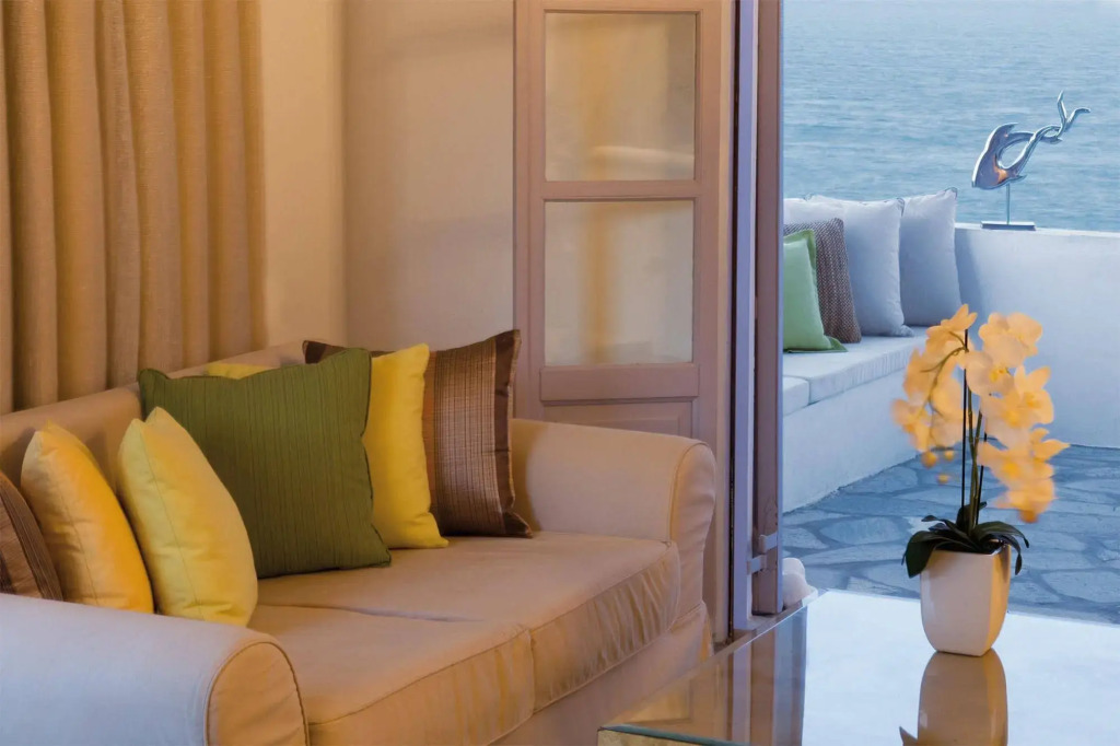 Onar Suites & Villas