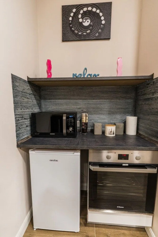 Sandor Apartment