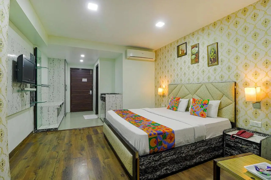 FabHotel Prime Z Grand
