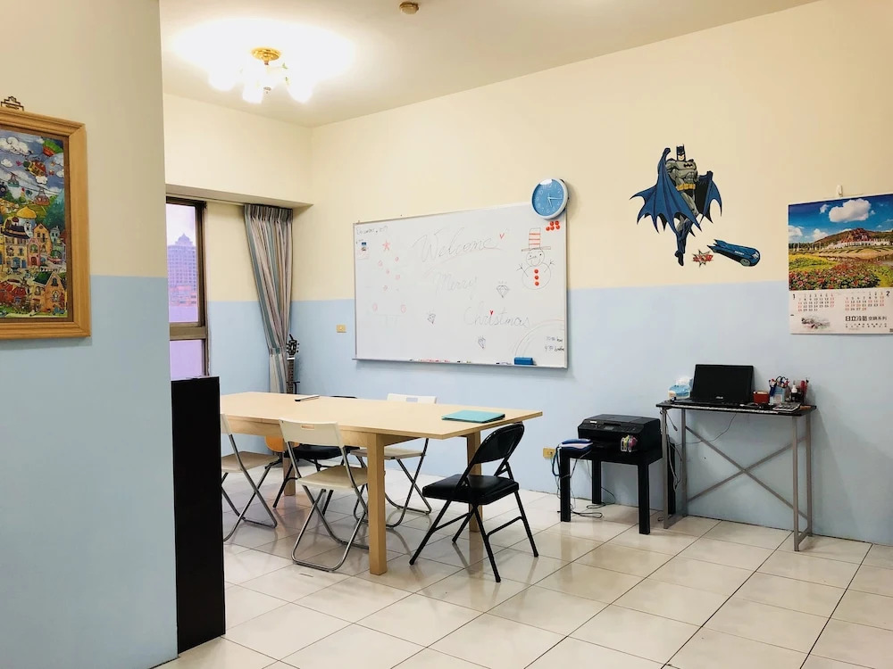 Taoyuan Airport BNB