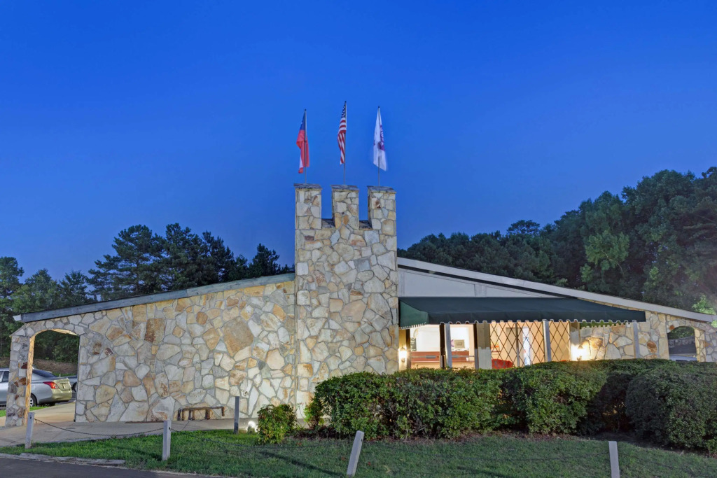 Knights Inn Austell