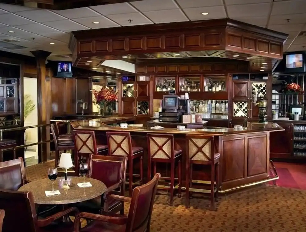 Molly Pitcher Inn