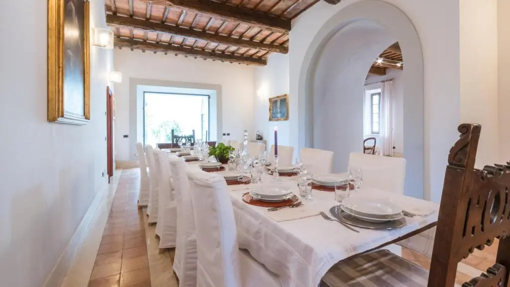 BORGO COLLE RIDENTE 13, Emma Villas