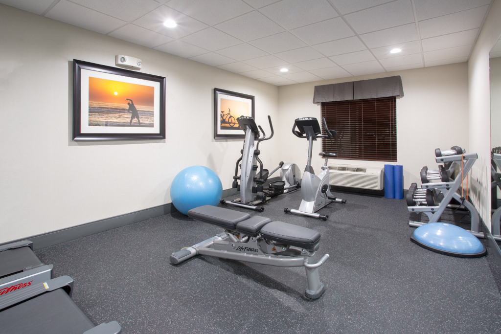 Holiday Inn Express Hotel & Suites Concordia by IHG