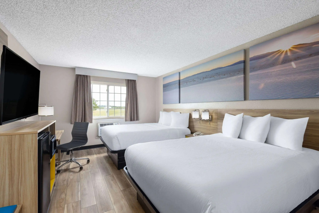Days Inn by Wyndham Miami