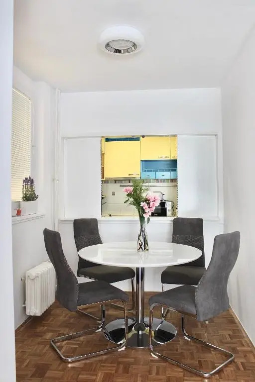 Ramonda Apartment