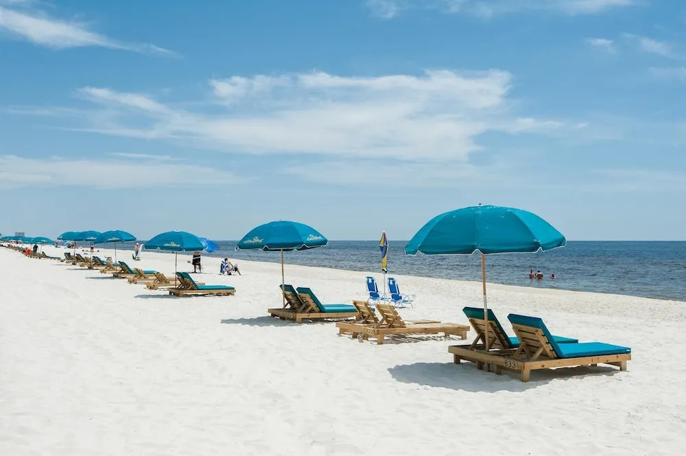 Long Beach Resort 2-201