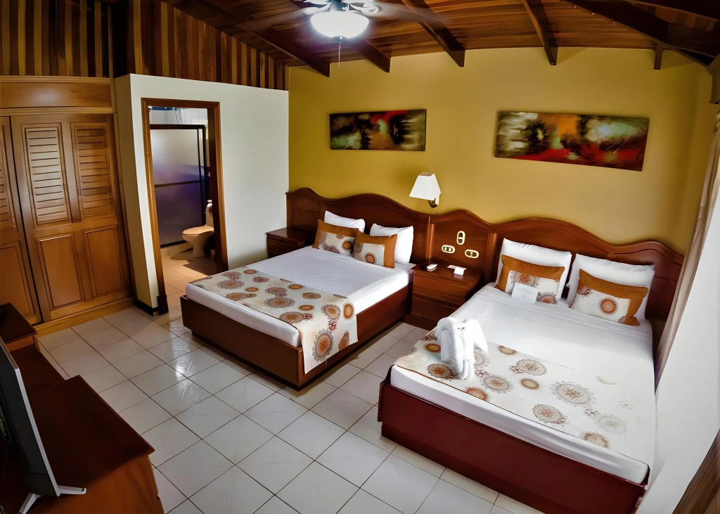 Arenal Paraiso Resort Spa & Thermo Mineral Hot Springs