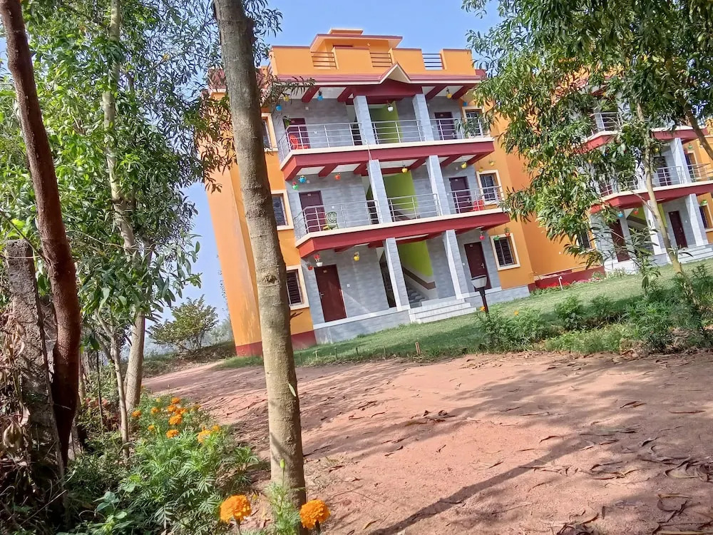 Resort Neel Nirjan !! Best Family Couple friendly family Resort