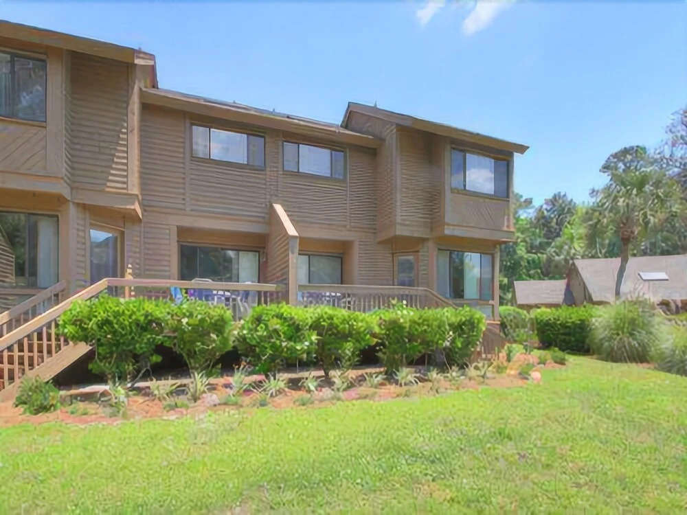 Spinnaker at Shipyard 2 Bedrooms 2.5 Bathrooms Townhouse