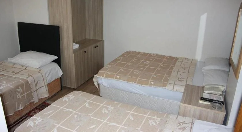 Otel Parpali