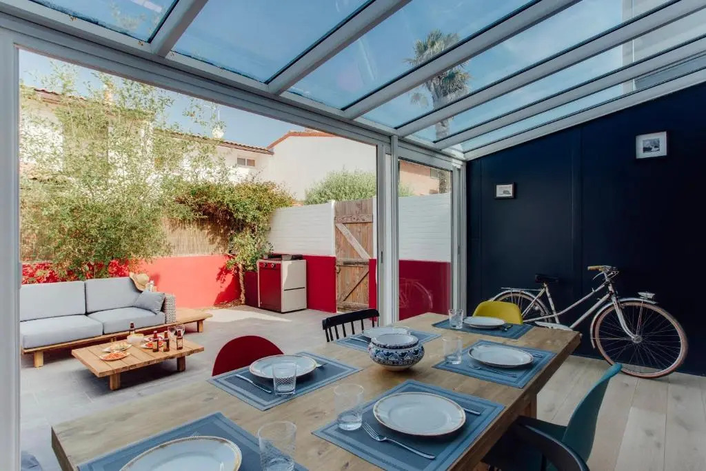 Calypso, Beautiful City House in Quiet Area, Close To Center.