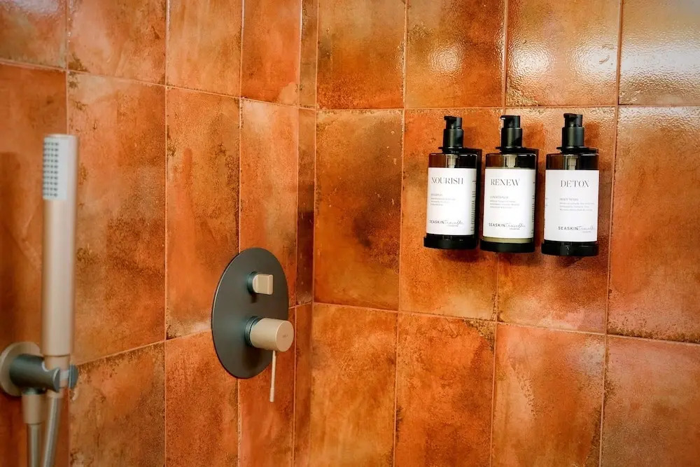 Hotel Boutique CaLagneta - Art i vi