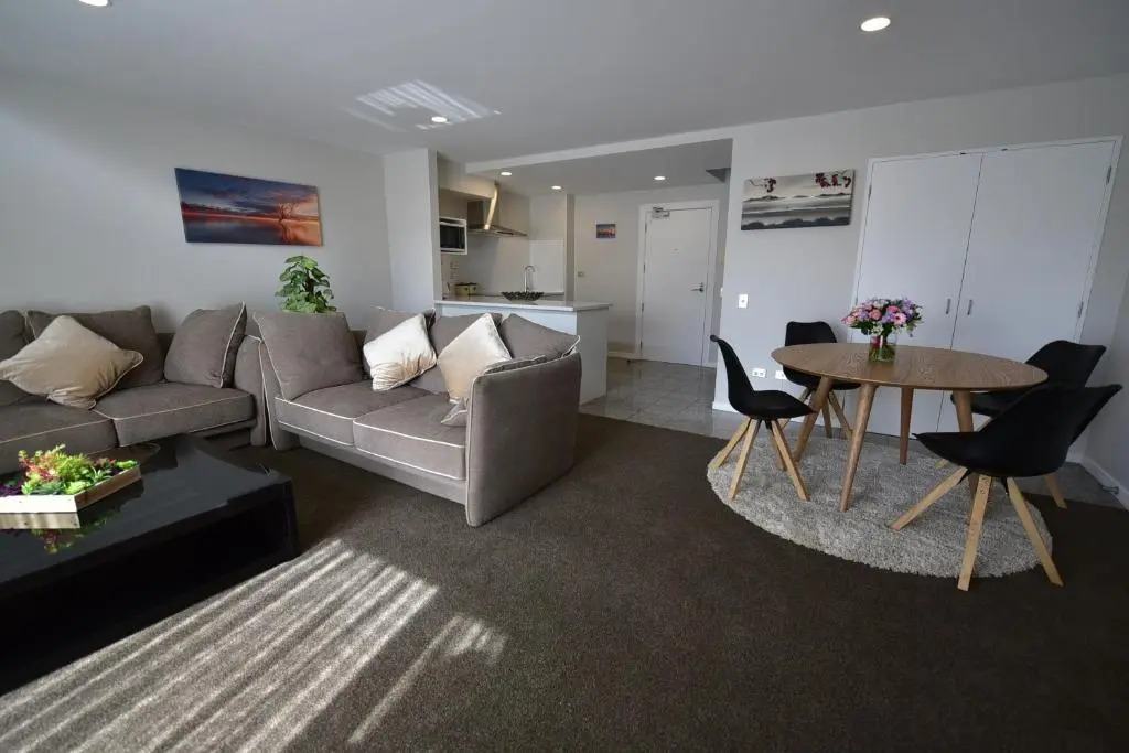 Modern Two Bedroom Epsom Apartments